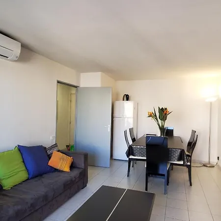 Cesaree Borghese, Port Frejus, Grand 2-3 Pieces, 4 Appartement Fréjus