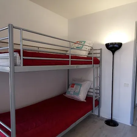 Cesaree Borghese, Port Frejus, Grand 2-3 Pieces, 4 Appartement *